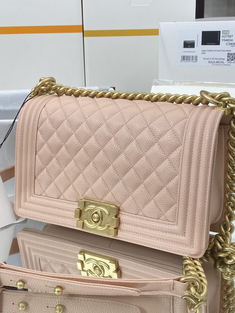 Chanel quilted caviar leboy . Pink – Rock Lux Bags